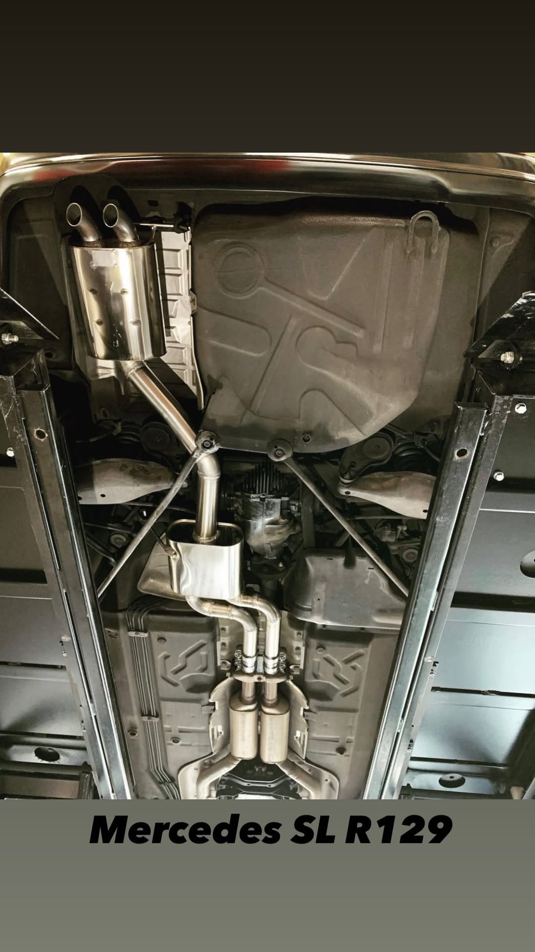 Handgefertigte Edelstahl Auspuffanlage