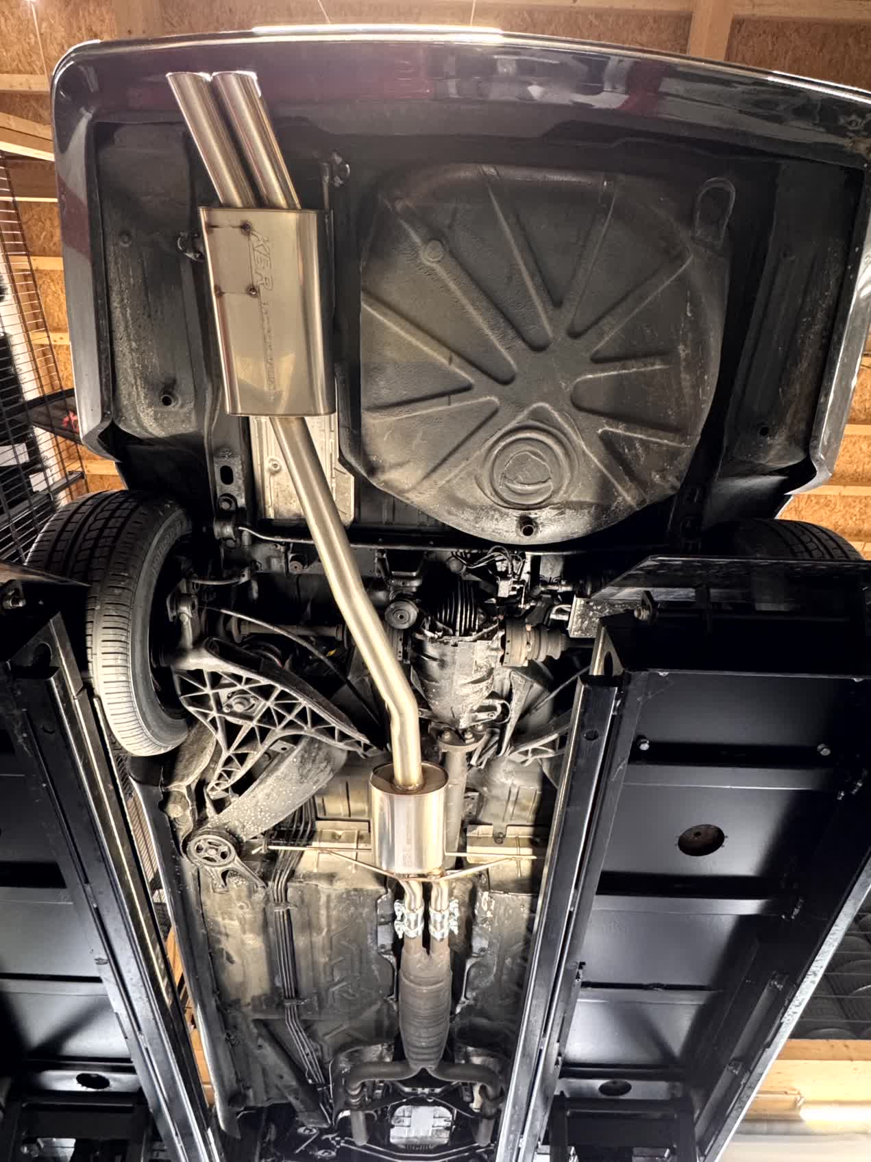 Handgefertigte Edelstahl Auspuffanlage