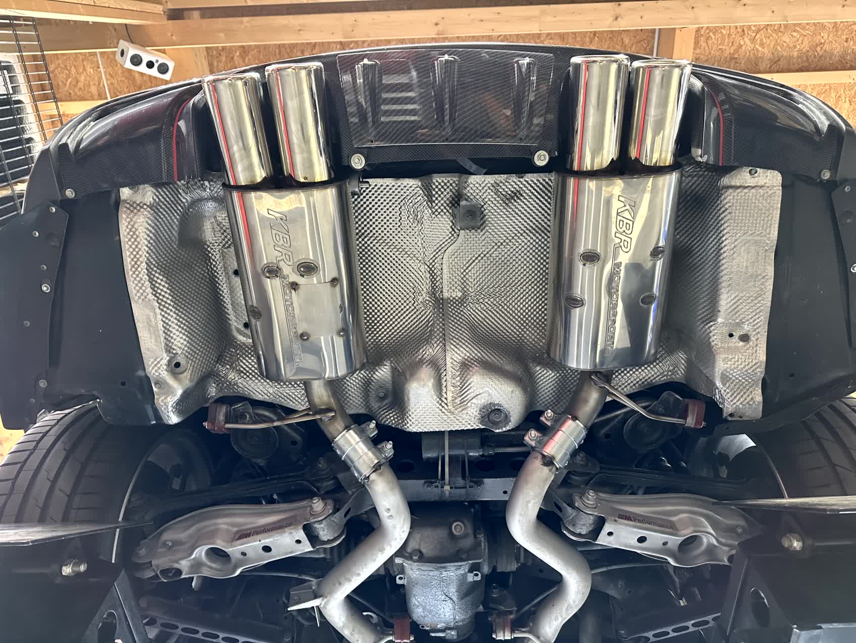 Handgefertigter Edelstahl Auspuff-Endschalldämpfer 4-Rohr!