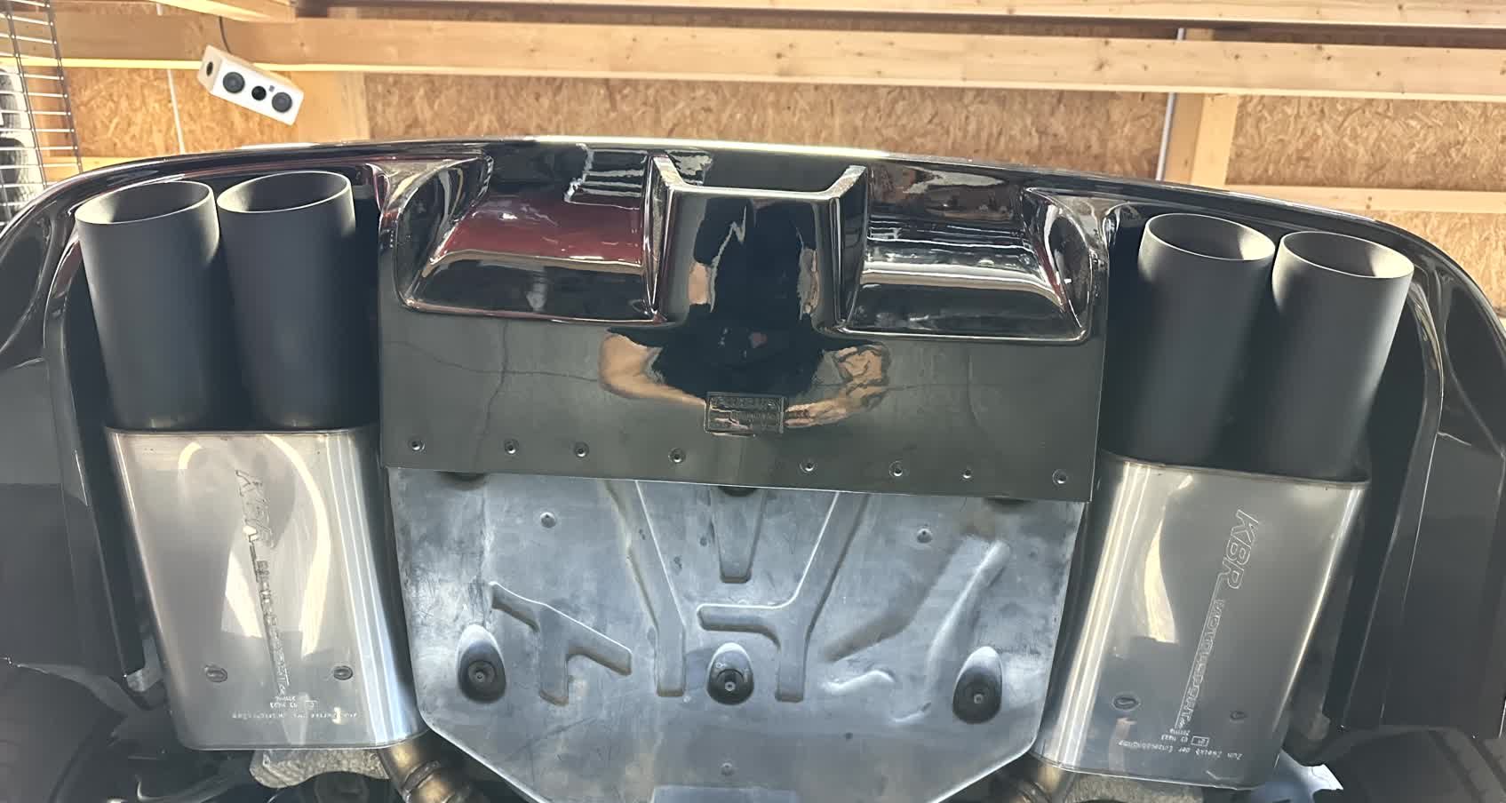 Handgefertigte Edelstahl Auspuff-Endschalldämpfer