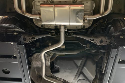 Handgefertigte Edelstahl Auspuffanlage