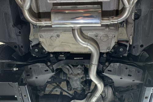 Handgefertigter Edelstahl Auspuff-Endschalldämpfer 4-Rohr