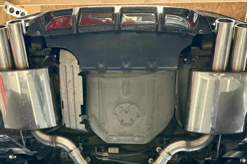 Handgefertigter Edelstahl Auspuff-Endschalldämpfer