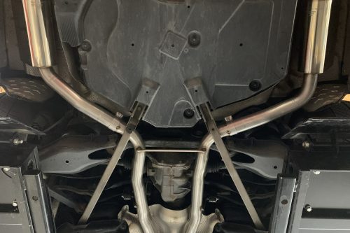 Handgefertigte Edelstahl Auspuffanlage (Serienendrohre in der Stoßstange) (Kopie)