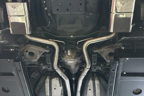 Handgefertigte Edelstahl Auspuffanlage (Mit Abgasklappen)