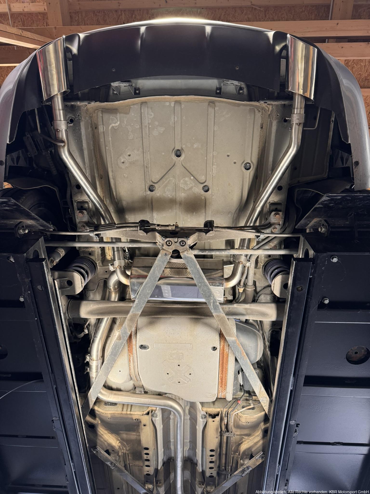 Handgefertigte Edelstahl Auspuffanlage